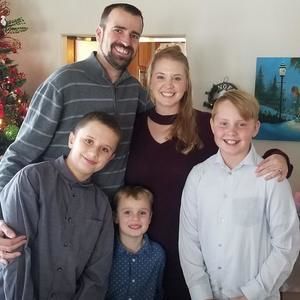 Meet your Posher, Kendra